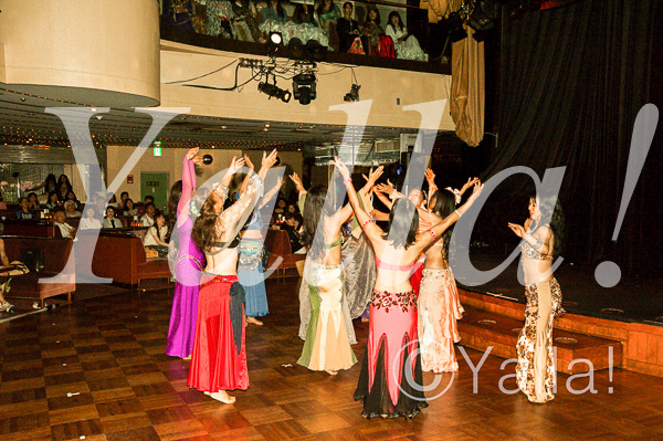 002-performancie-image-of-bellydance-for-yalla-7th-live-stage