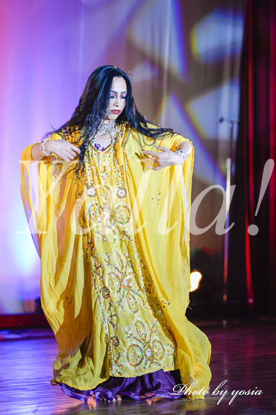 004-performancie-image-of-bellydance-for-yalla-4th-live-stage