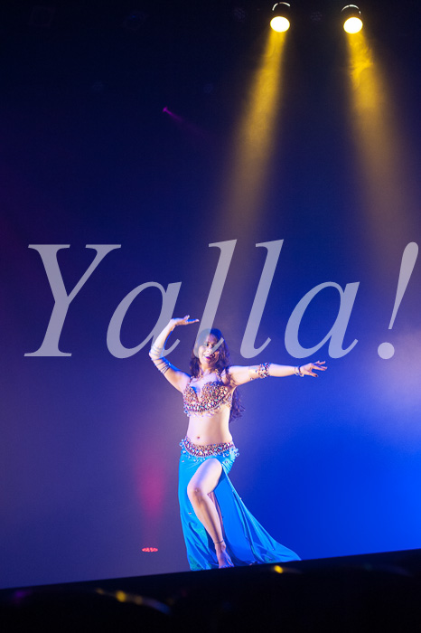 008-performancie-image-of-bellydance-for-yalla-6th-live-stage