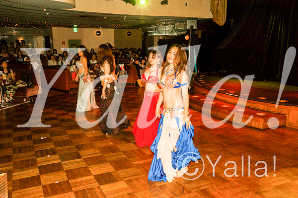008-performancie-image-of-bellydance-for-yalla-7th-live-stage