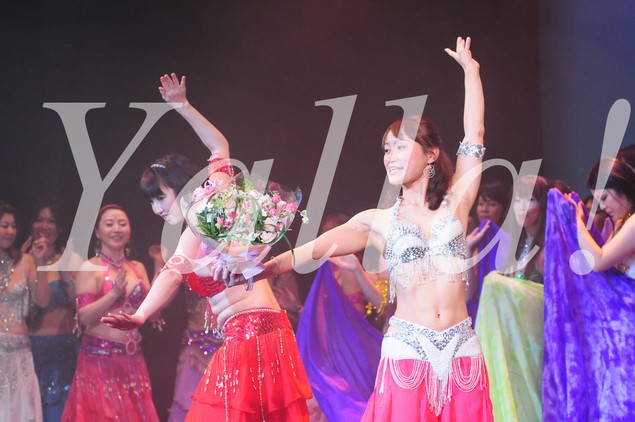 011-performance-scene-of-bellydance-for-yalla-1st-live-stage