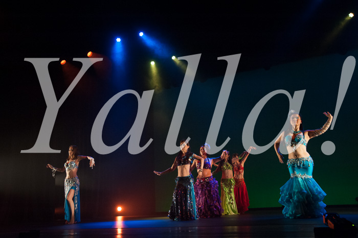011-performancie-image-of-bellydance-for-yalla-6th-live-stage