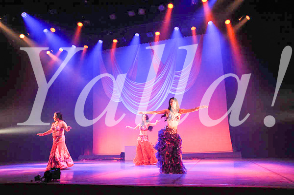 017-performancie-image-of-bellydance-for-yalla-8th-live-stage