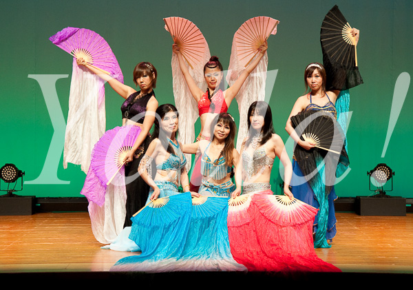 02-team-shot-of-bellydance-for-yalla-3rd-live-stage