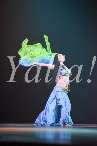 021-performancie-image-of-bellydance-for-yalla-5th-live-stage