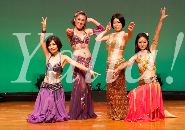 03-team-shot-of-bellydance-for-yalla-3rd-live-stage