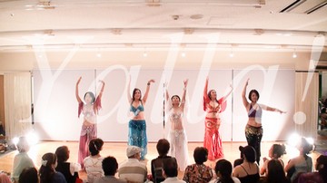 performance-14th-shot-of-bellydancers-in-3rd-mini-live-kobe-2011